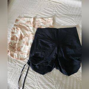 Aerie Offline, Women's Camouflage and Black Shorts, Large, Set Of 2